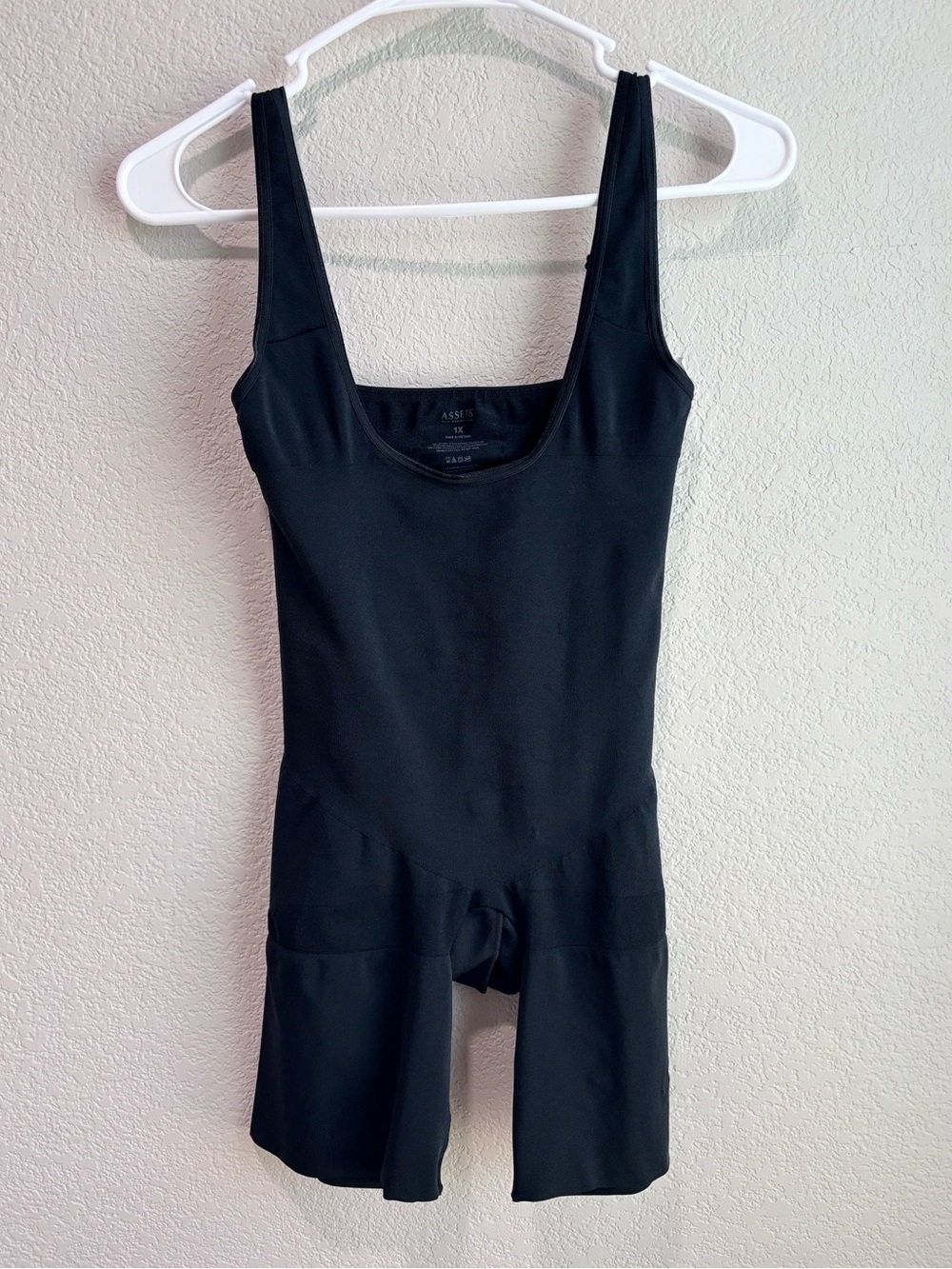 ASSETS by Spanx Black Full Body Slimming Bodysuit Shapewear Women’s Size 1X